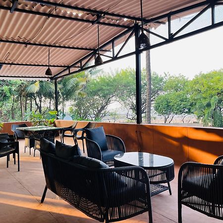 Villa By The Sea Bombaim Exterior foto